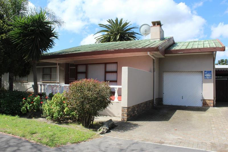 3 Bedroom Property for Sale in Churchill Estate Western Cape